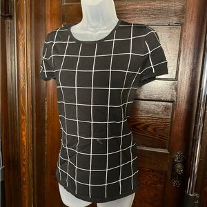 NWOT White House Black Market Knit Black Top with White Detail Sz M